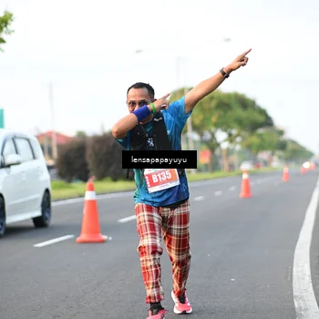 Runner Photo 4946971
