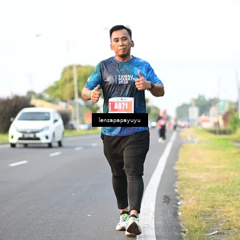 Runner Photo 4947023