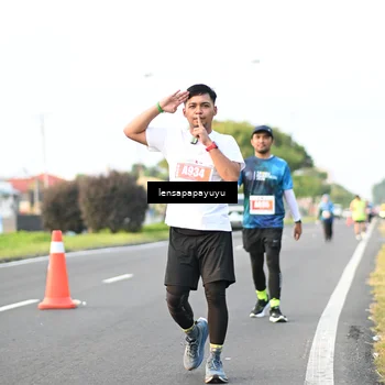 Runner Photo 4947068