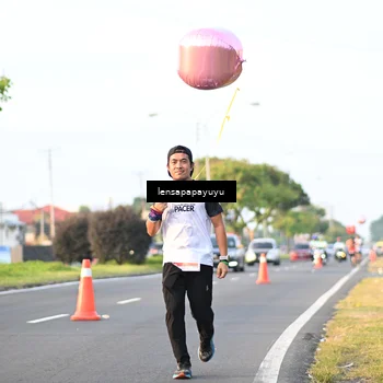 Runner Photo 4947274
