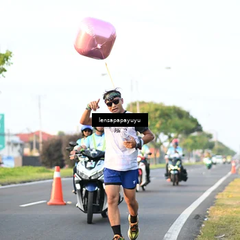 Runner Photo 4947304