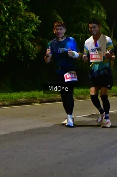 Runner Photo 4948204