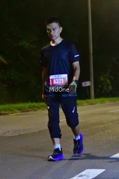 Runner Photo 4948216