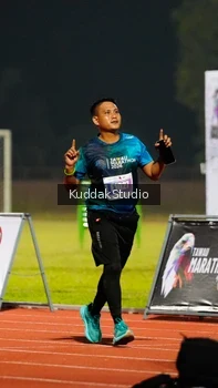 Runner Photo 4948256