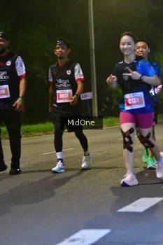 Runner Photo 4948565