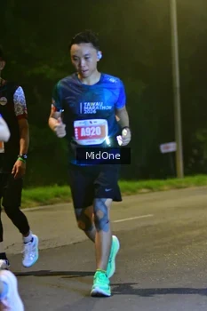 Runner Photo 4948570