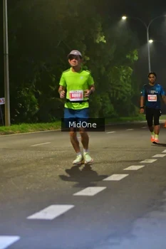 Runner Photo 4948575