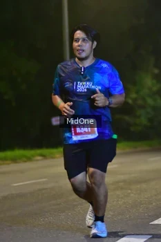 Runner Photo 4948594