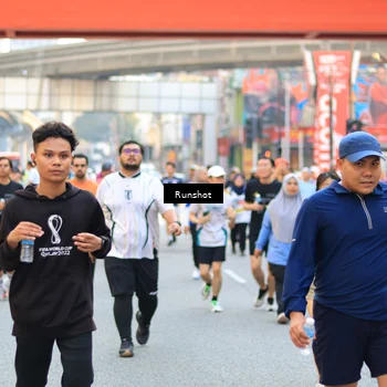 Runner Photo 4948702