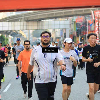 Runner Photo 4948705