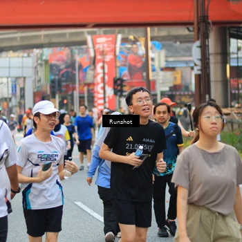 Runner Photo 4948715