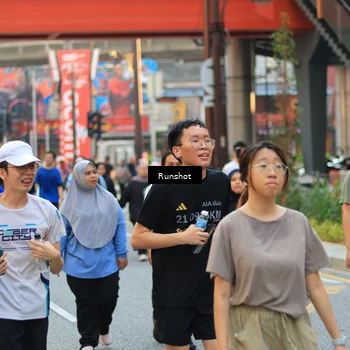 Runner Photo 4948716