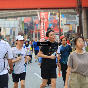 Runner Photo 4948717