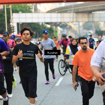 Runner Photo 4948719