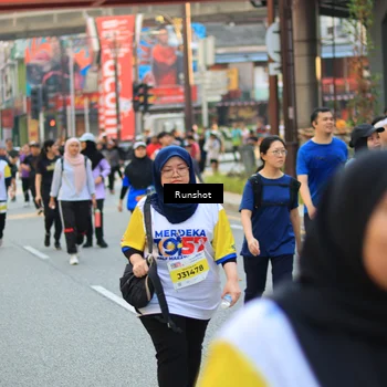 Runner Photo 4948760