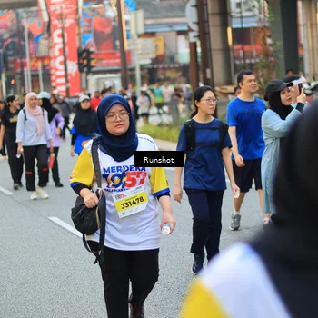 Runner Photo 4948764
