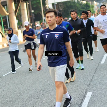 Runner Photo 4948782