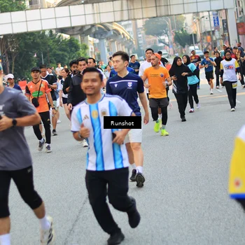 Runner Photo 4948785