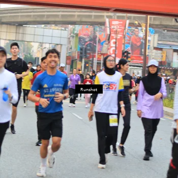 Runner Photo 4948812