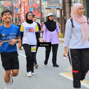 Runner Photo 4948824