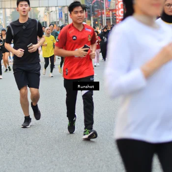 Runner Photo 4948829