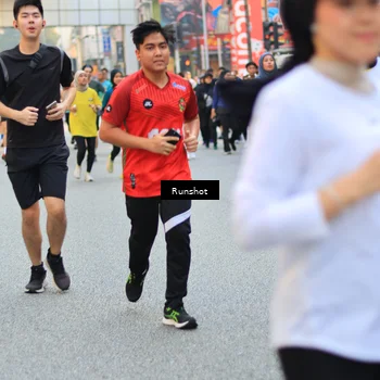 Runner Photo 4948832