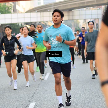 Runner Photo 4948912