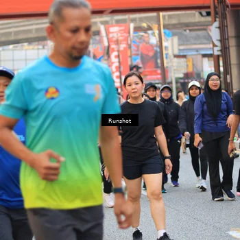 Runner Photo 4948947
