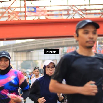 Runner Photo 4949004