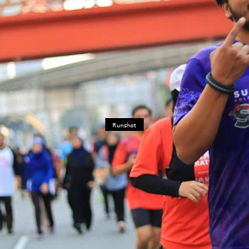 Runner Photo 4949074