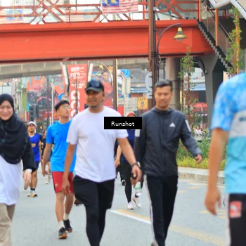 Runner Photo 4949113