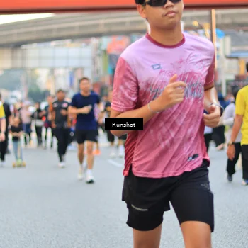 Runner Photo 4949132