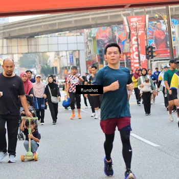 Runner Photo 4949144