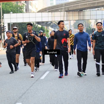 Runner Photo 4949302
