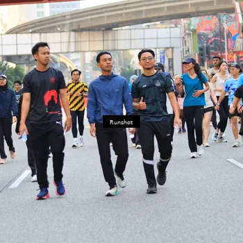 Runner Photo 4949312