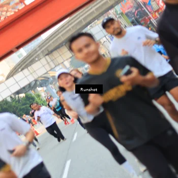 Runner Photo 4949431