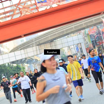 Runner Photo 4949443
