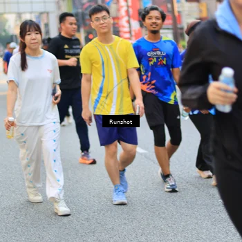 Runner Photo 4949461