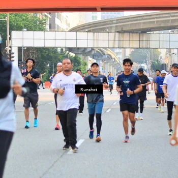 Runner Photo 4949468