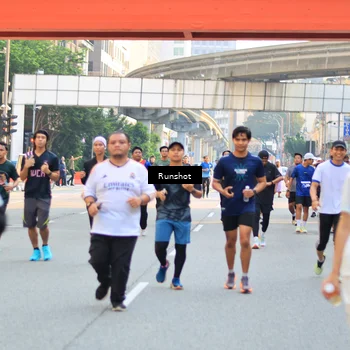 Runner Photo 4949472