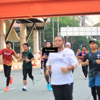 Runner Photo 4949480