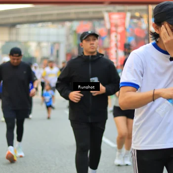 Runner Photo 4949497