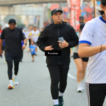 Runner Photo 4949498