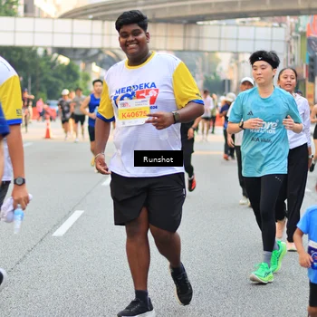 Runner Photo 4949525