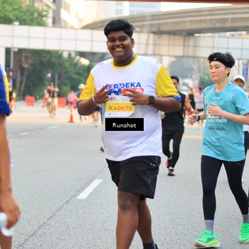 Runner Photo 4949529