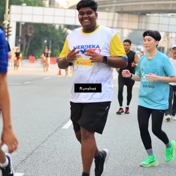 Runner Photo 4949535