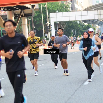 Runner Photo 4949536