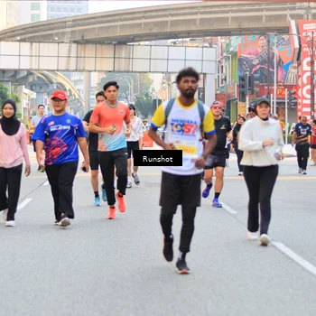 Runner Photo 4949553