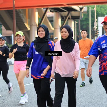 Runner Photo 4949563