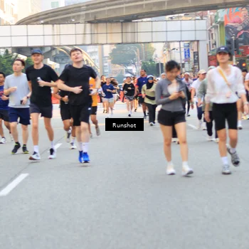 Runner Photo 4949611